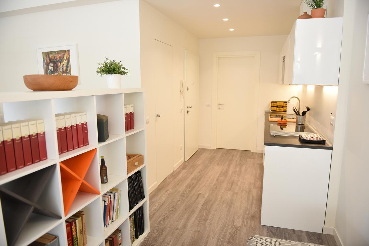 Apartamento Le Rondinelle Como Exterior foto
